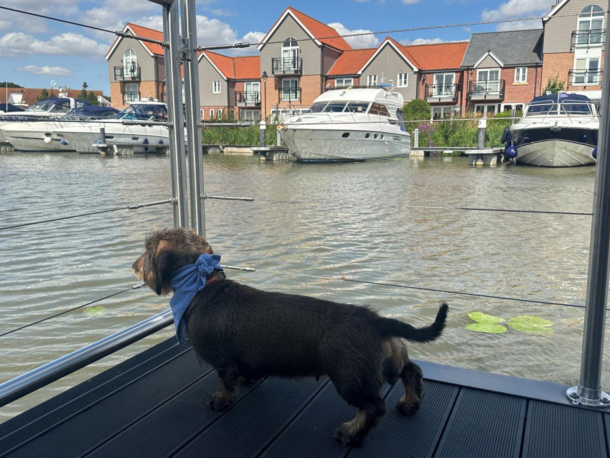 Lincoln Floating Holidays Екстер'єр фото
